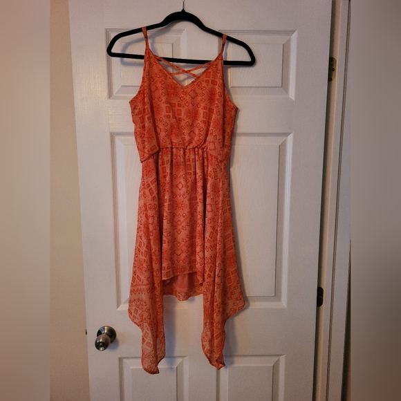 Authentic Guess summer dress - Picture 3 of 3